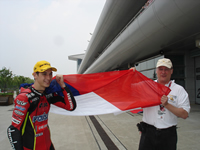 Lukas Pesek wins 125cc in China